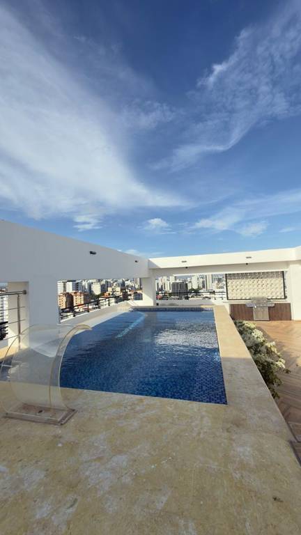 Apartamento en Ensanche Naco, torre con piscina y gimnasio
