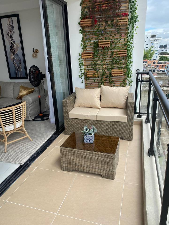 Apartamento en Naco, edificio 2023